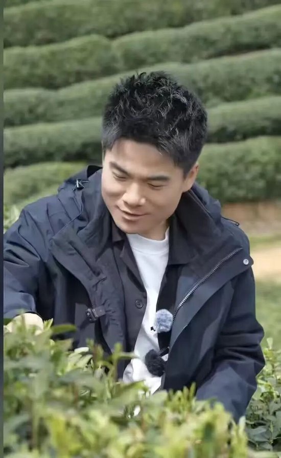 董宇辉:商业的终点是人心 价值比价格更动人