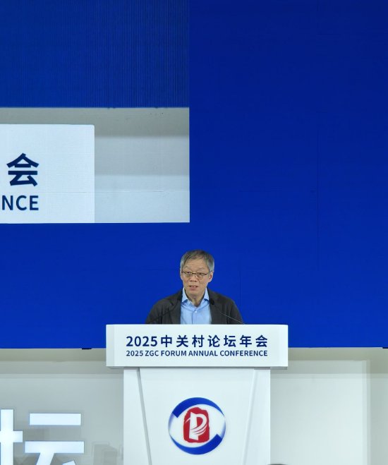 启明创投邝子平：2025年AI应用将迎来爆发期，AI结合硬件是潜力巨大的应用方向